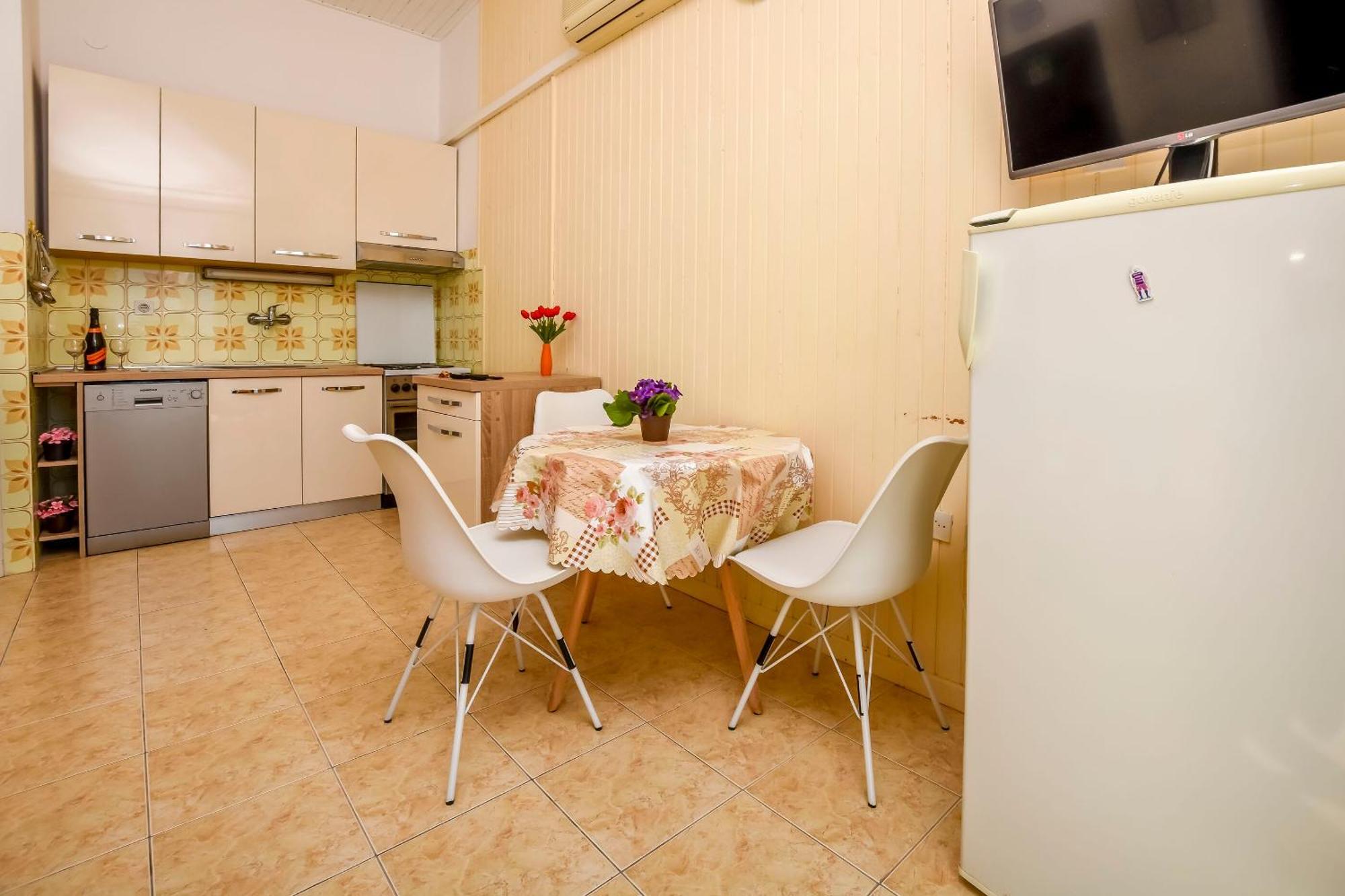 Apartments Zivana Rogoznica  Kültér fotó